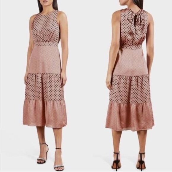 Pretty in Pink and Polka Dots! - Picture 1 of 8